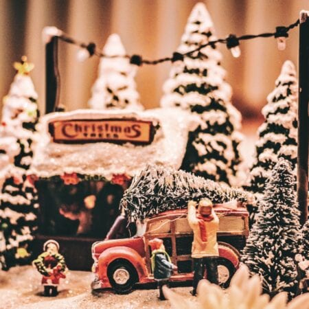 13 Memorable Christmas Traditions To Create For Your Family