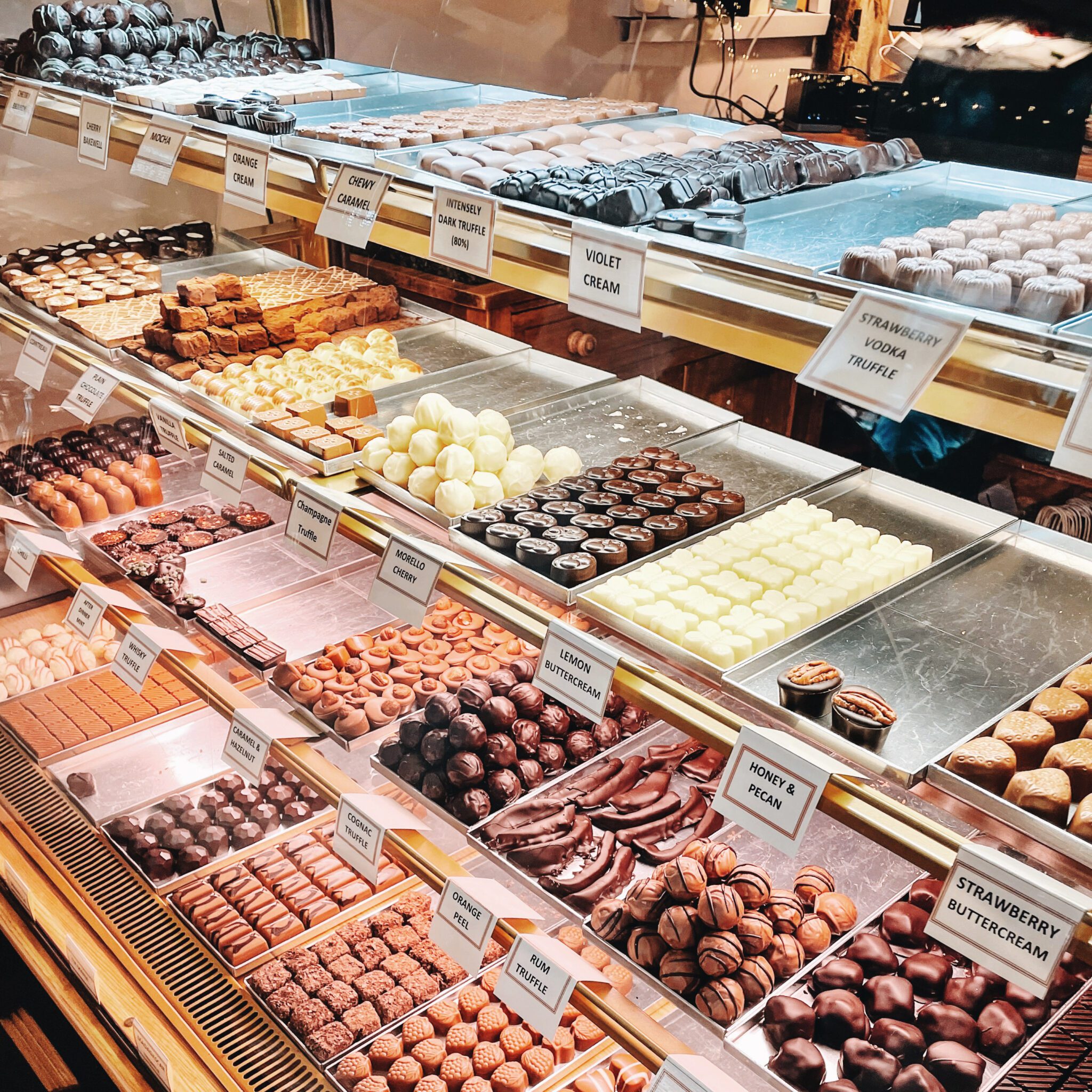 4 DELICIOUS York Chocolate Shops You Must Visit