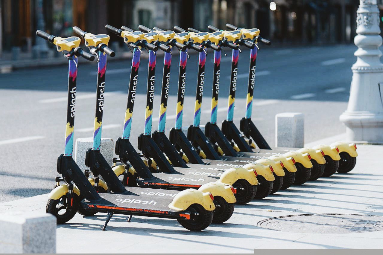 Can Adults Ride Electric Scooters? Wander & Luxe